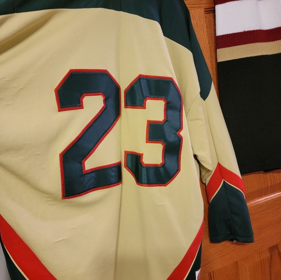 Super Series Hockey Jersey - Green and Red With Matching Hockey Socks - Picture 5 of 5